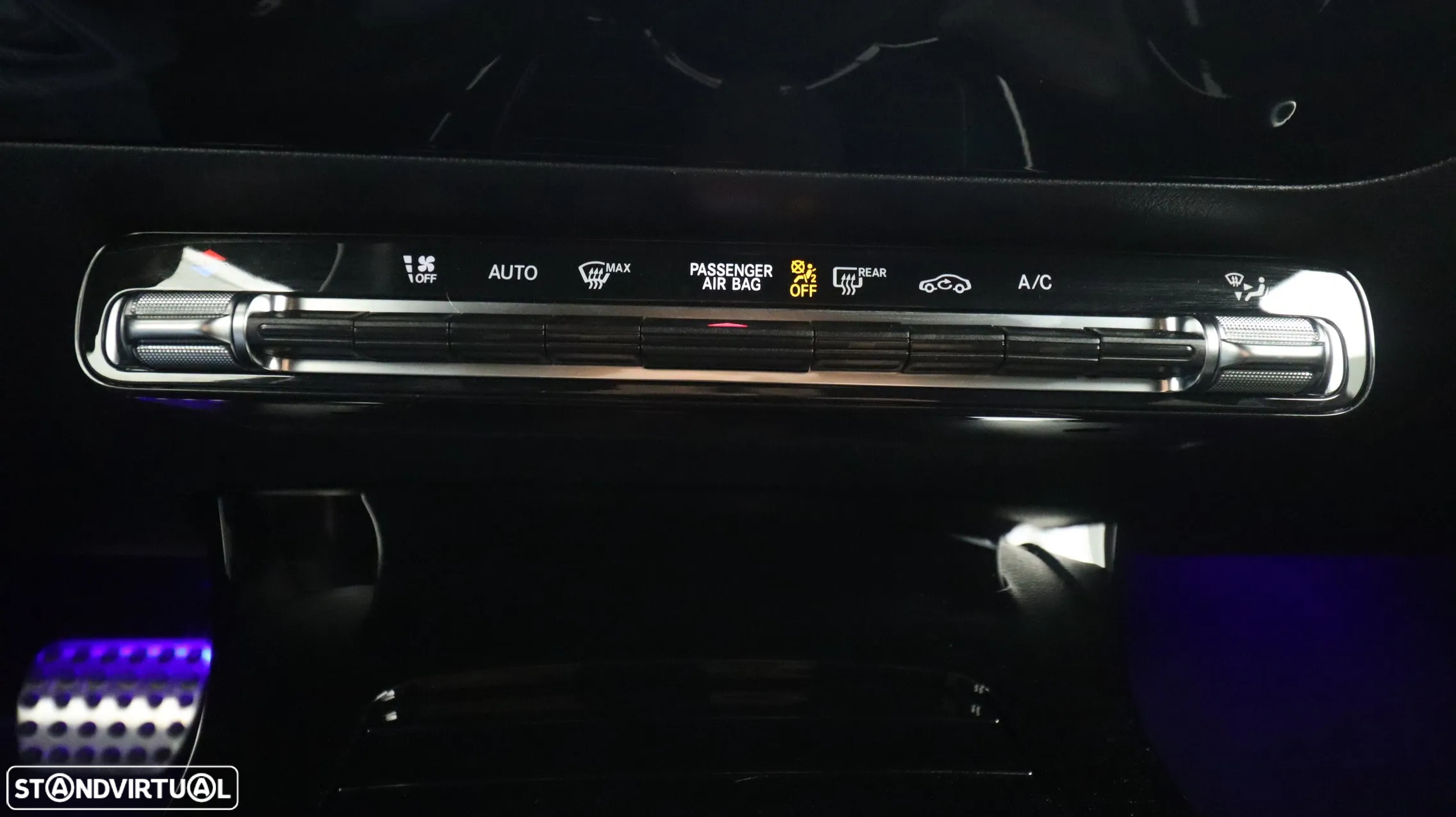 Mercedes-Benz CLA 200 Shooting Brake AMG Line Aut. - 22