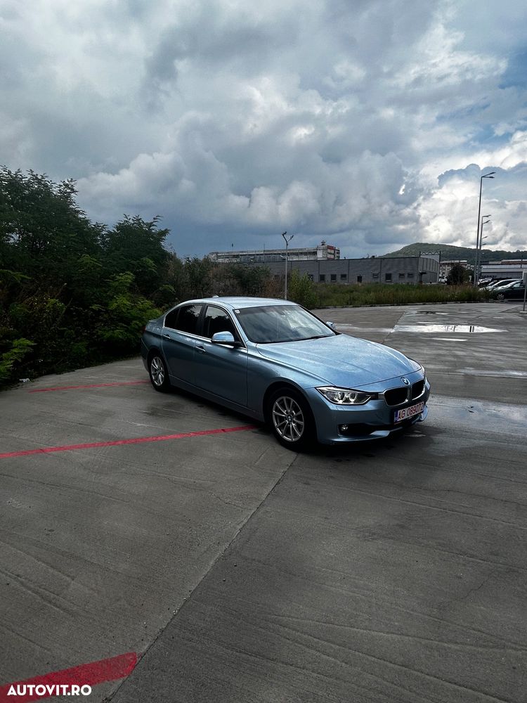 BMW Seria 3 320d Aut. Efficient Dynamics Edition Blue Perf. - 9