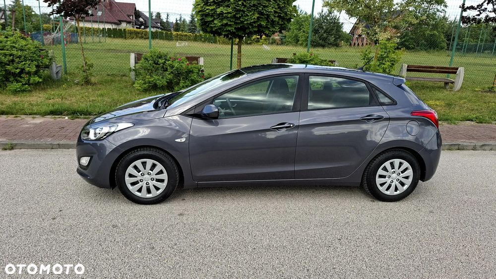 Hyundai i30 1.4 Trend - 6
