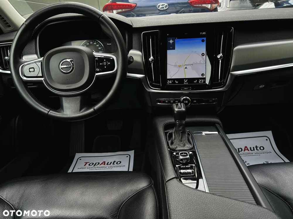 Volvo V90 D4 Geartronic - 36