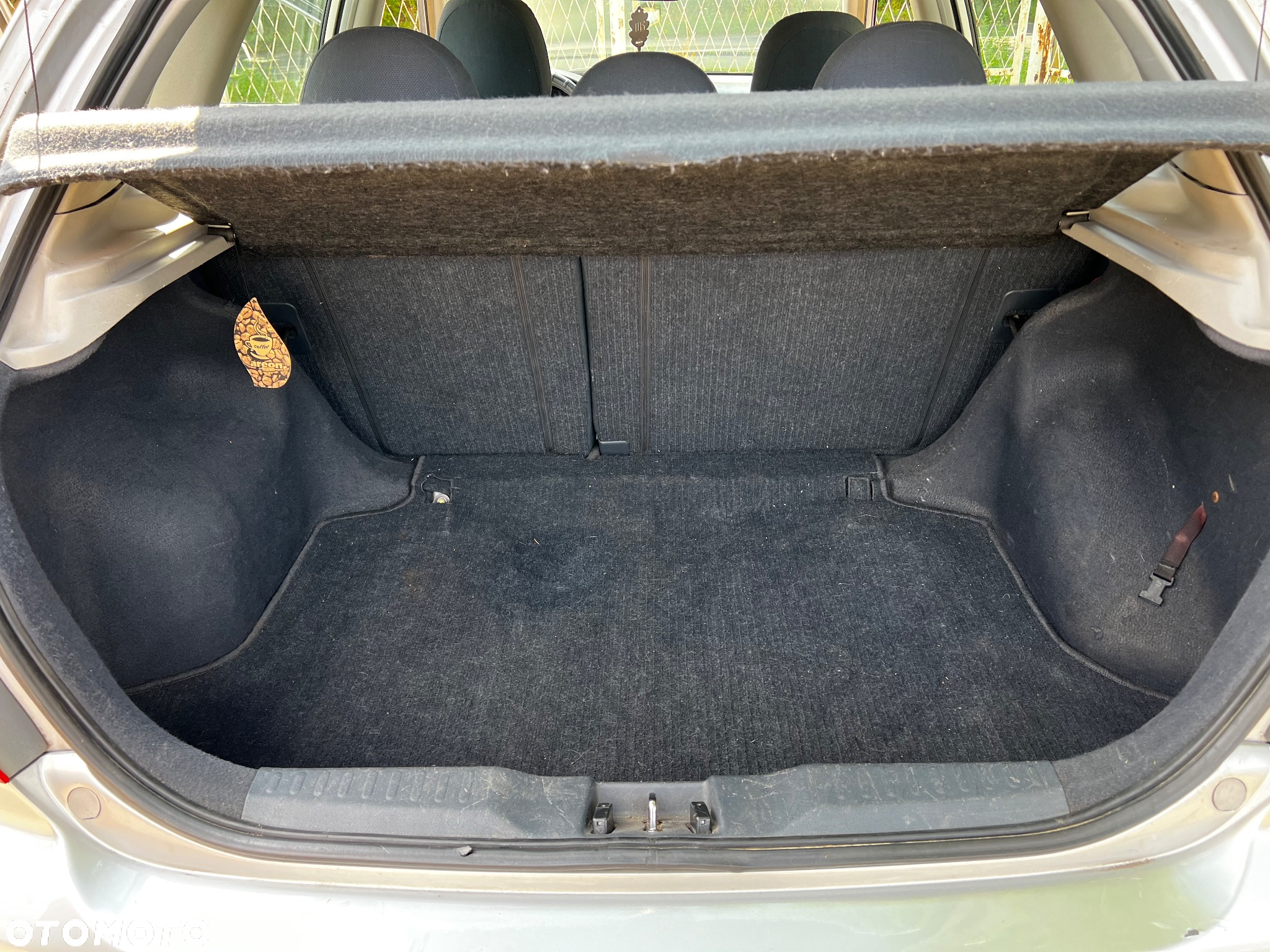 Honda Civic 1.6i ES - 17