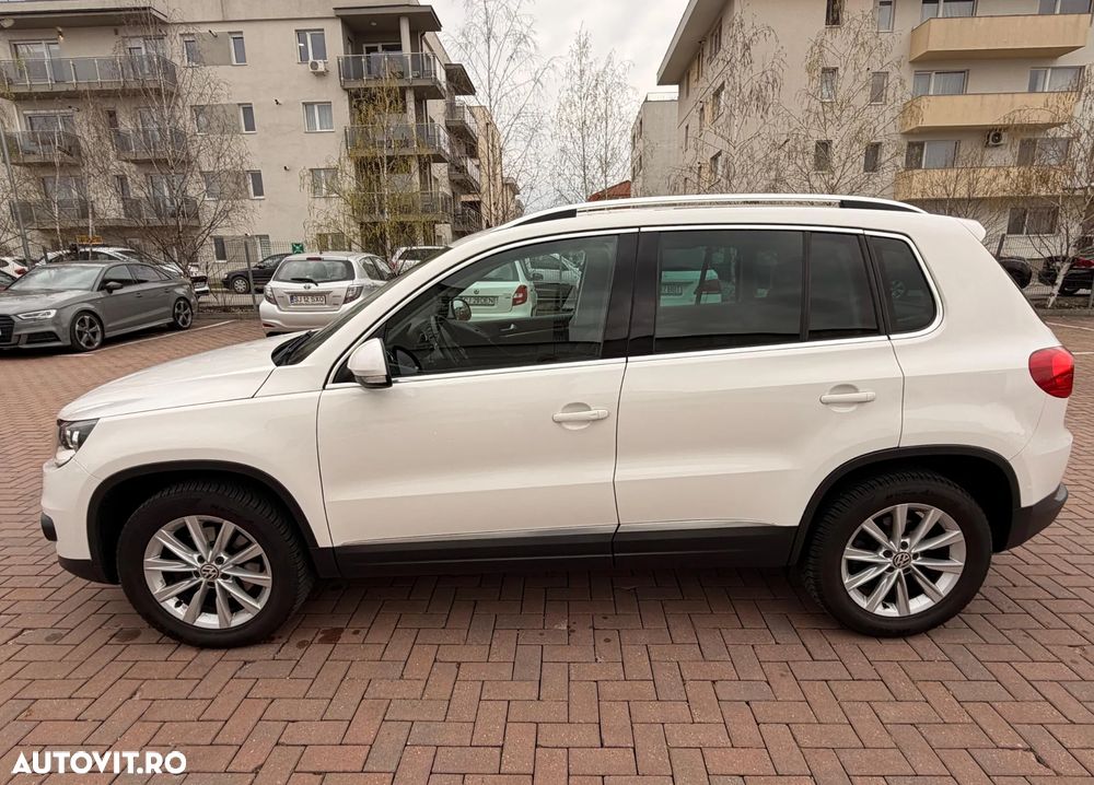 Volkswagen Tiguan 2.0 TDI DPF BlueMotion Technology Exclusive - 4