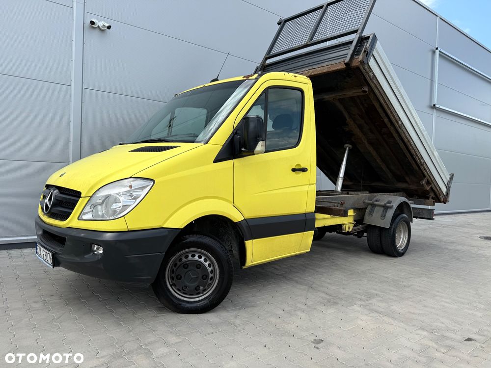 Mercedes-Benz Sprinter 516 - 24