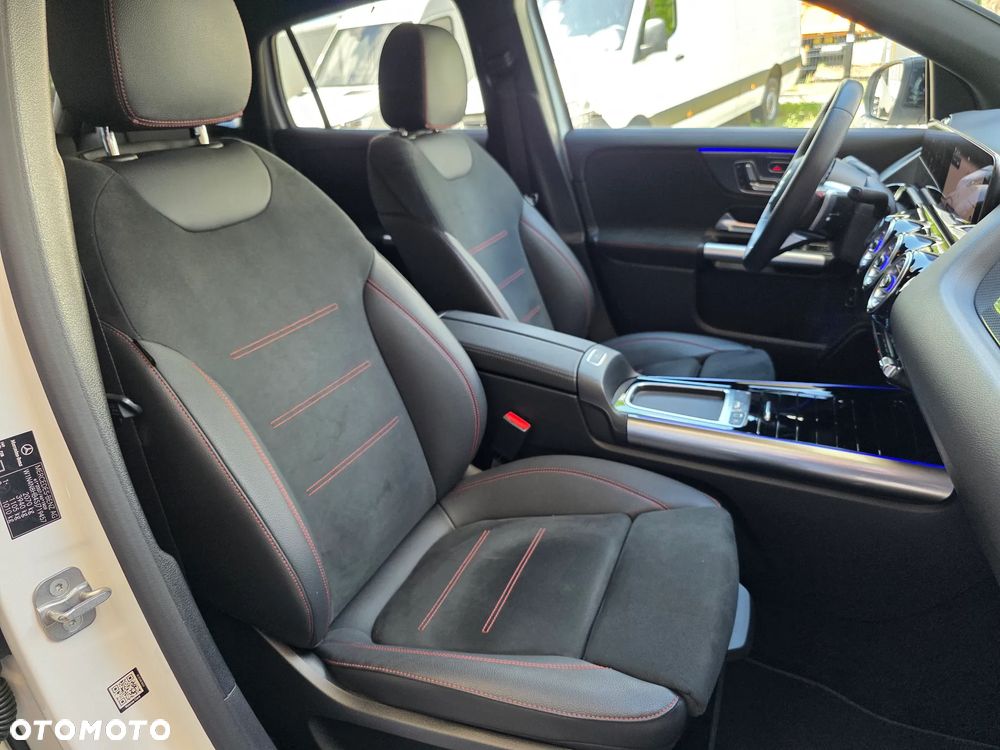 Mercedes-Benz GLA 200 AMG Line - 21