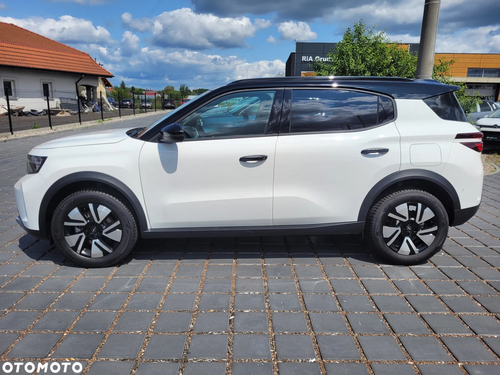 Opel Frontera 44kWh GS - 3