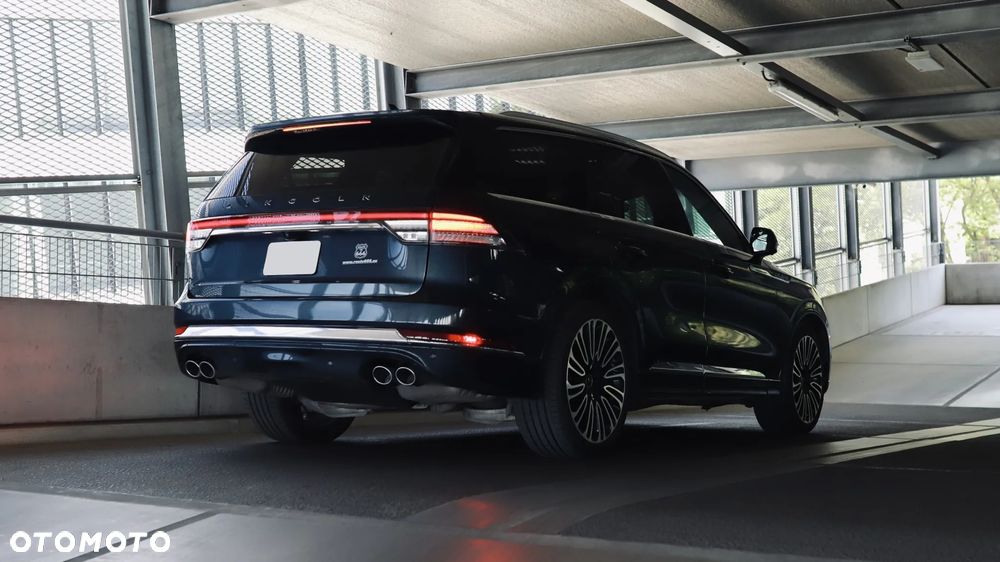 Lincoln Aviator - 11