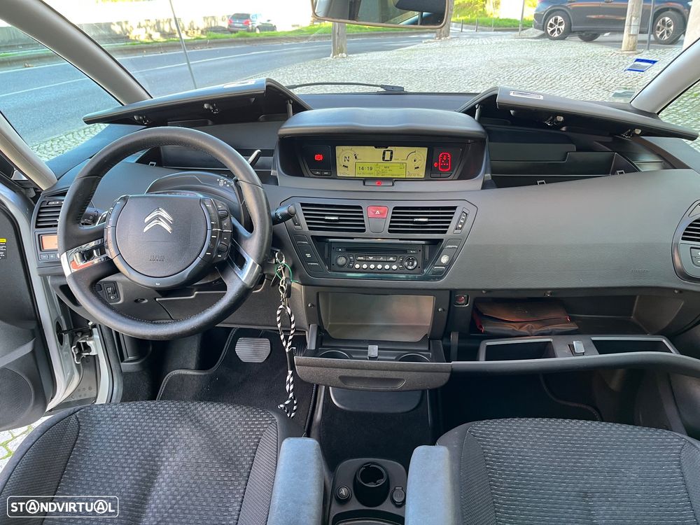 Citroën C4 Picasso 1.6 HDi Confort CMP6 Airdream - 11
