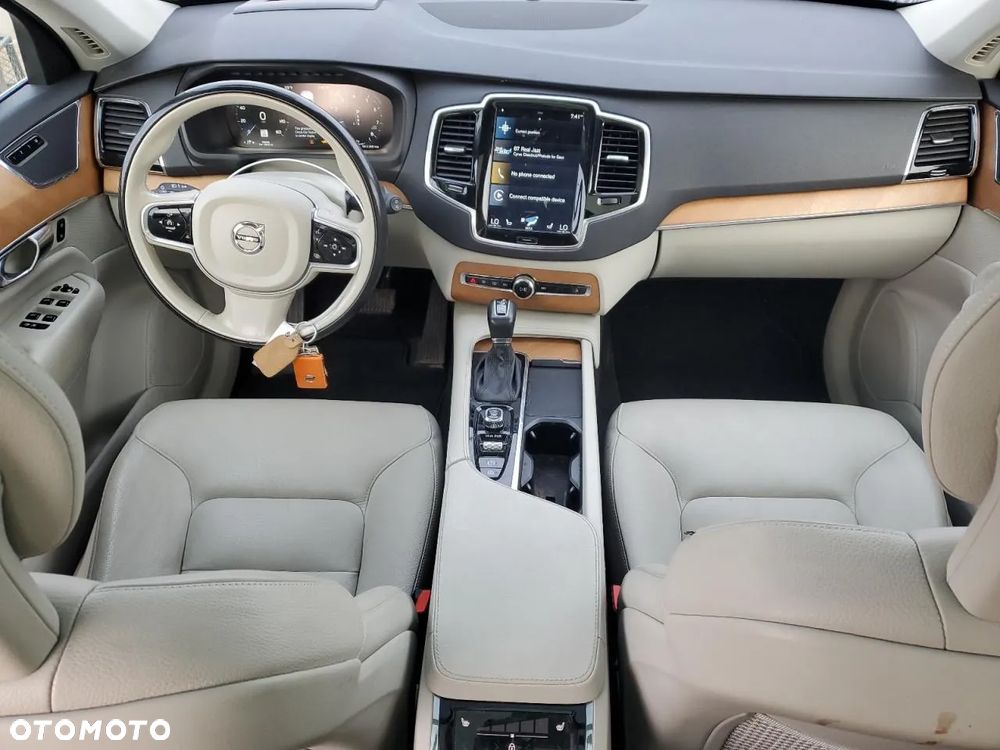 Volvo XC 90 T6 AWD Geartronic Momentum - 9