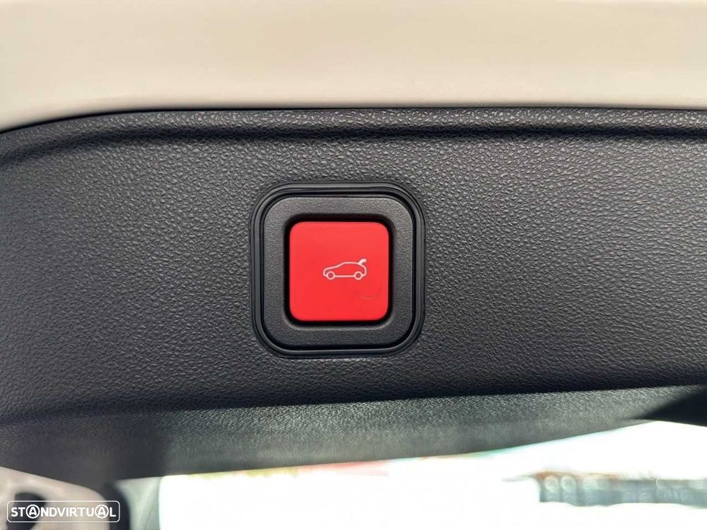 Alfa Romeo Junior 1.2 eDCT6 - 15