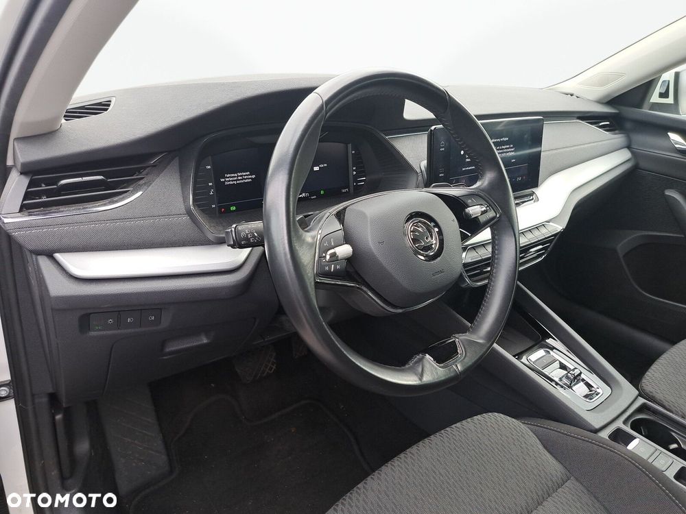 Skoda Octavia 2.0 TDI SCR Style DSG - 24