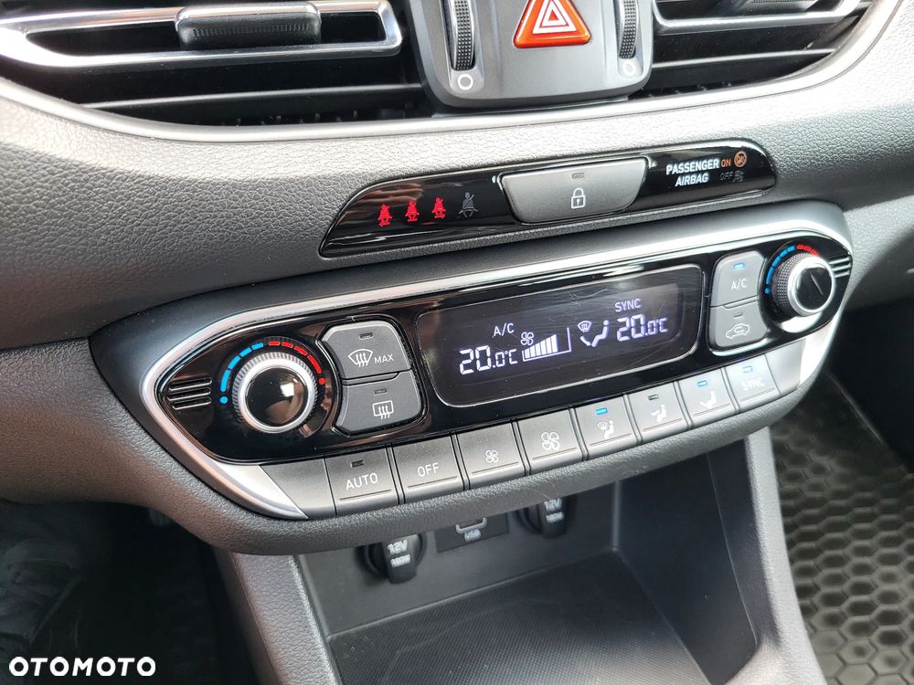 Hyundai i30 1.5 DPI Comfort - 16