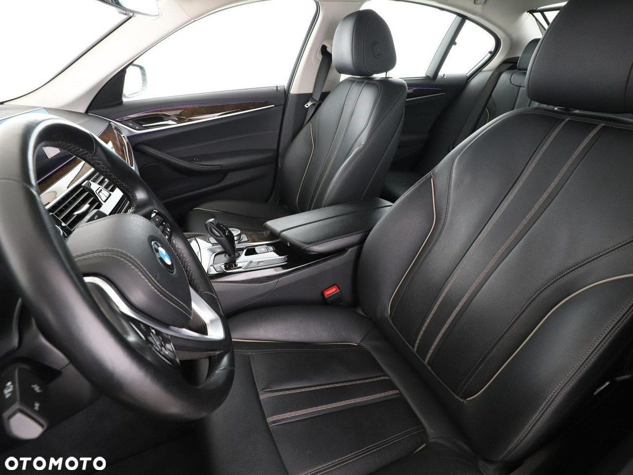 BMW Seria 5 530e xDrive Luxury Line - 13
