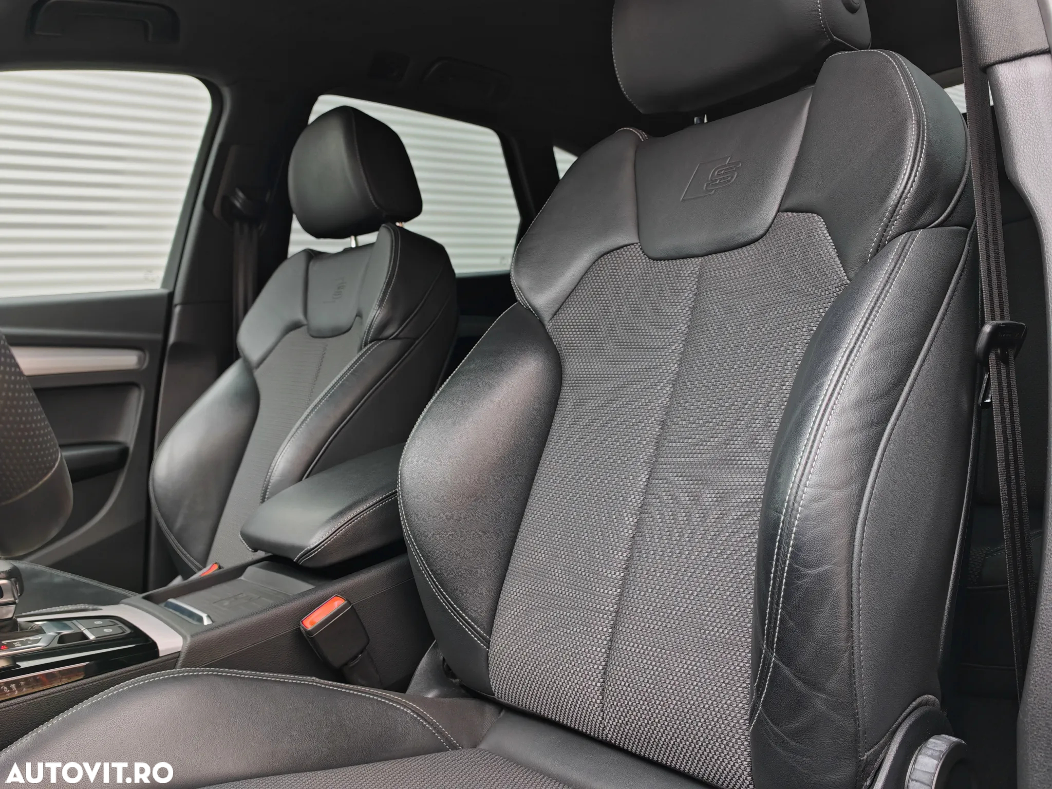 Audi Q5 40 TDI quattro S tronic S line business - 14