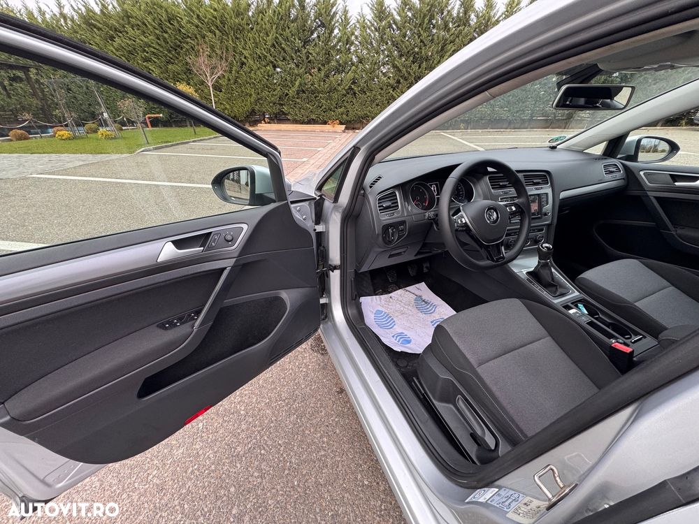 Volkswagen Golf 1.6 TDI DPF 4M Comfortline - 12