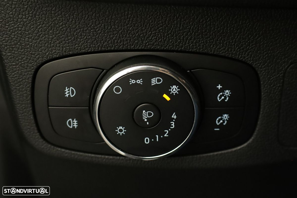 Ford Focus 1.0 EcoBoost MHEV ST-Line X Aut. - 18