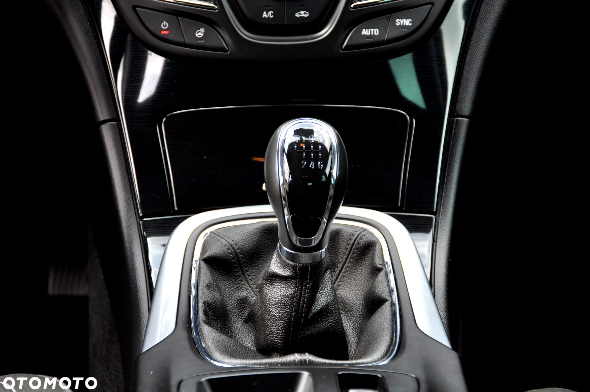 Opel Insignia 2.0 CDTI Exclusive S&S - 35
