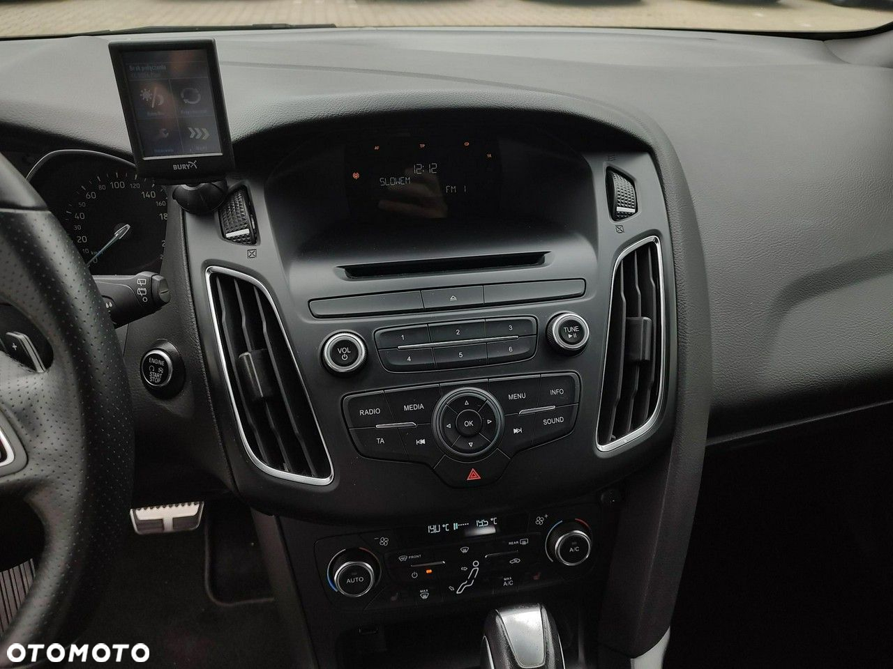 Ford Focus - 23