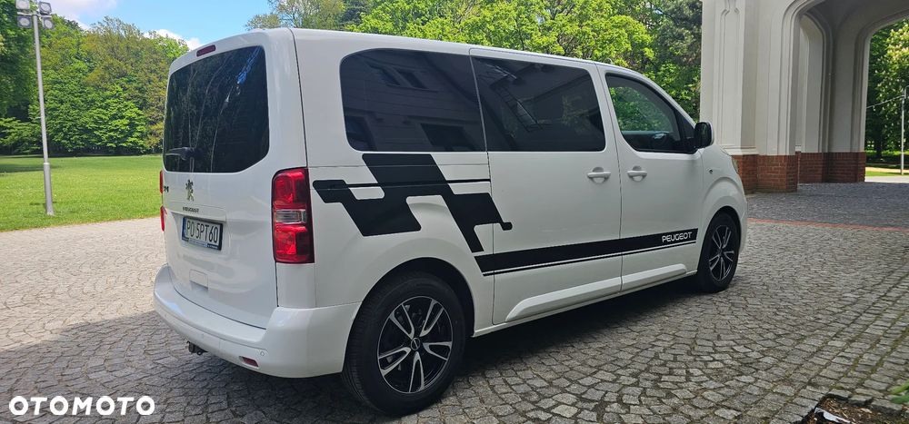 Peugeot Traveller - 3