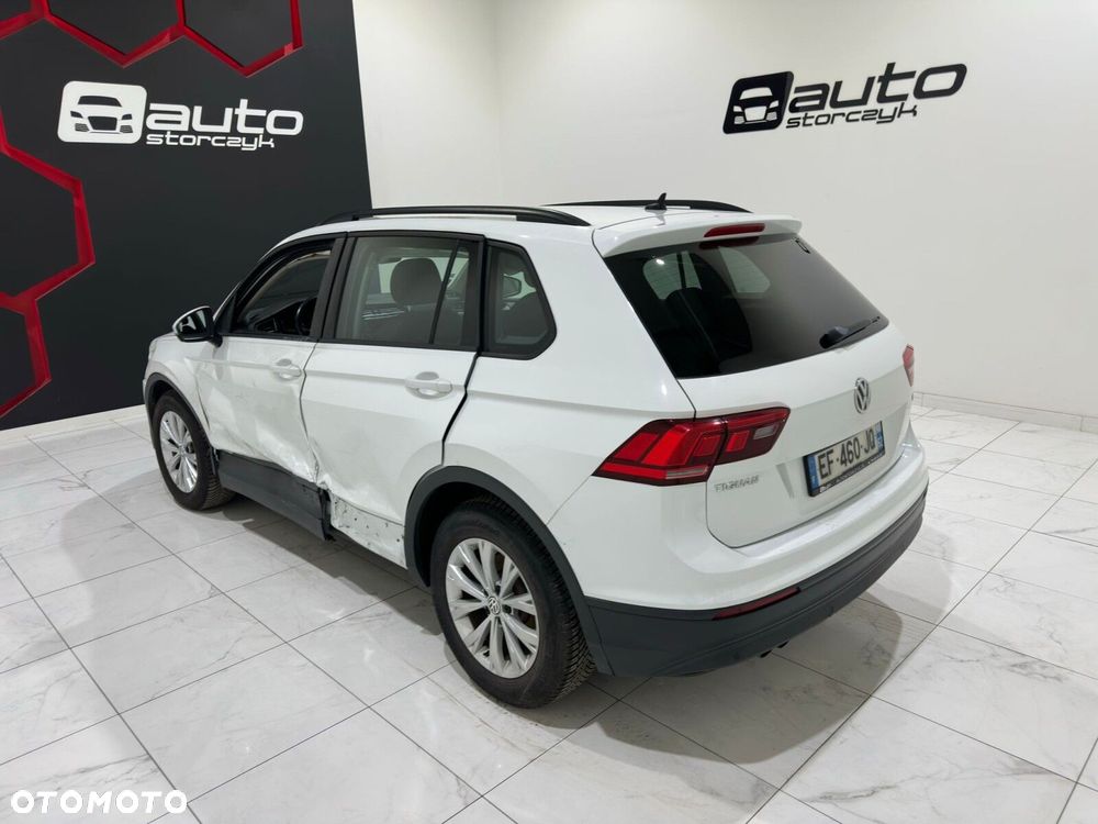 Volkswagen Tiguan - 36