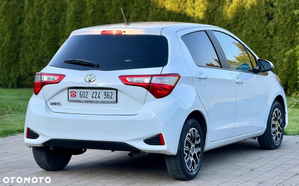 Toyota Yaris 1.5 Dynamic - 6