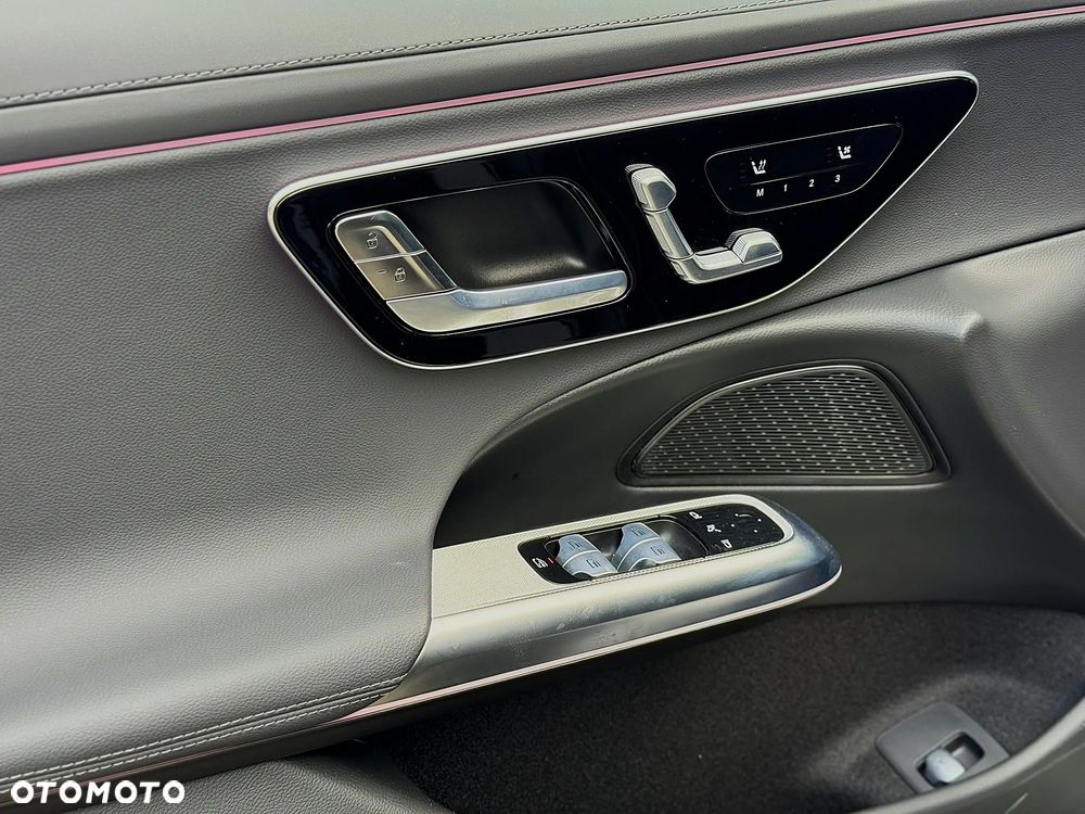 Mercedes-Benz Klasa E 200 mHEV 4-Matic Avantgarde 9G-Tronic - 14