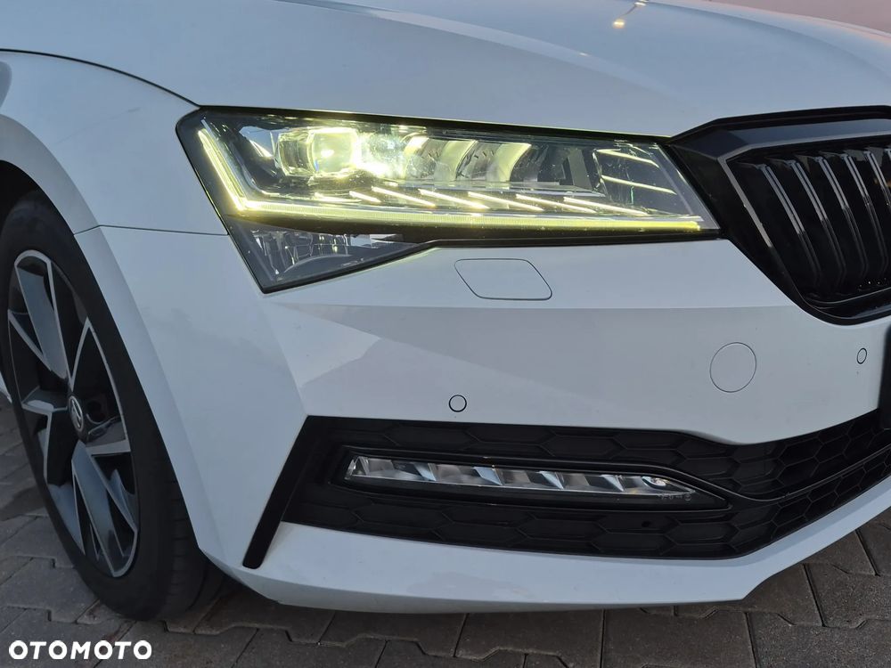 Skoda Superb 2.0 TSI Sportline DSG - 12