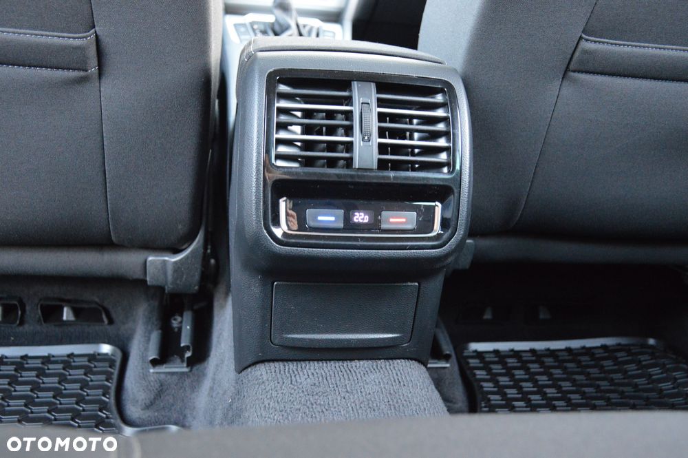 Volkswagen Passat Variant 2.0 TDI BMT SCR Comfortline DSG7 - 25
