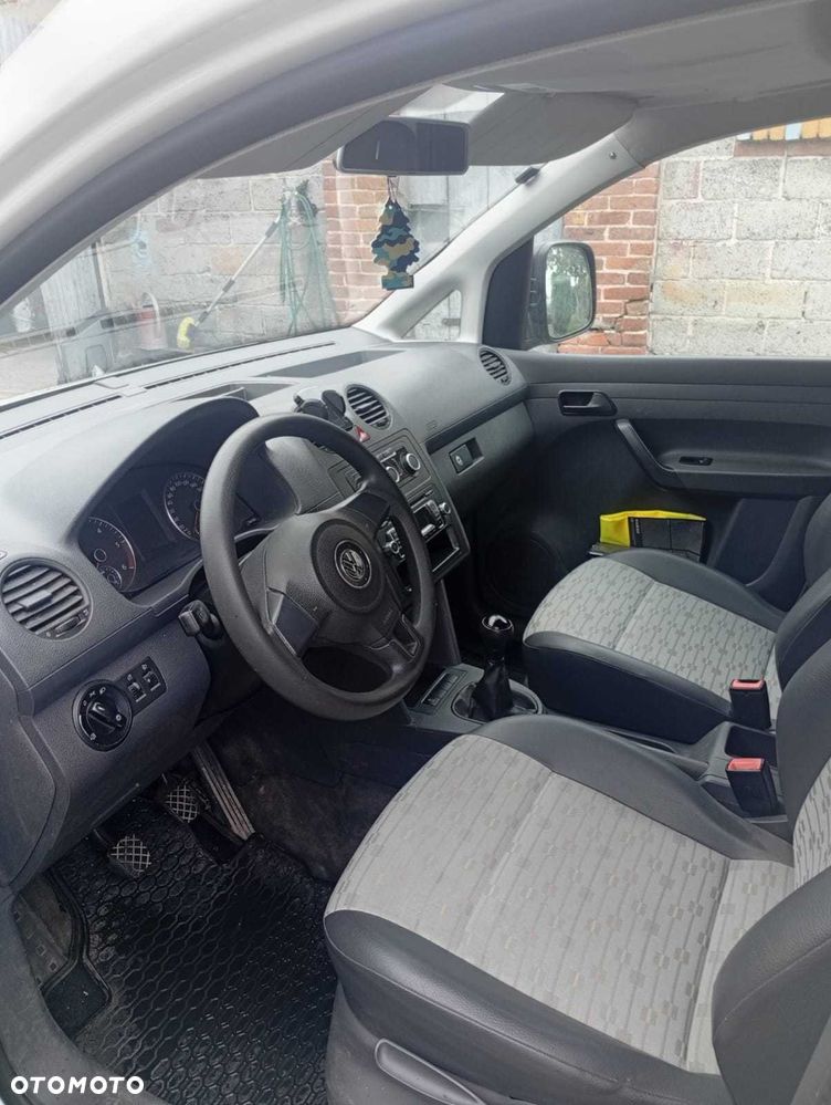 Volkswagen Caddy - 5