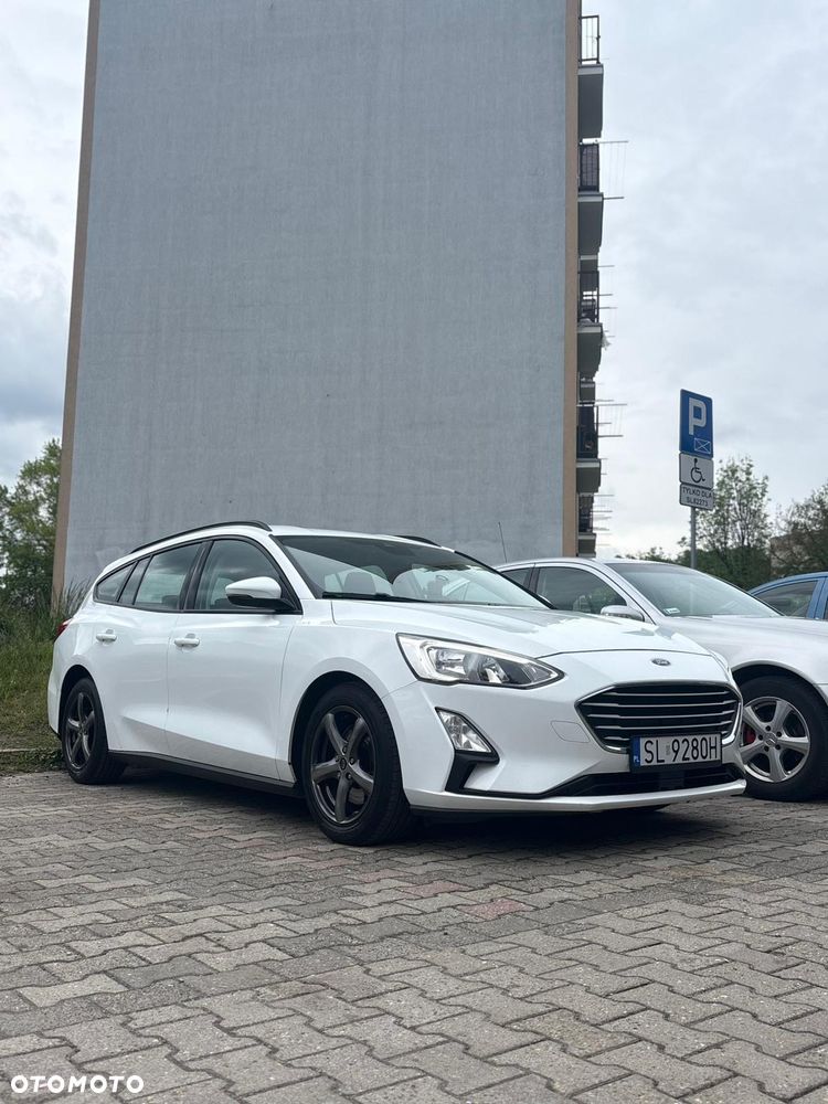 Ford Focus - 1