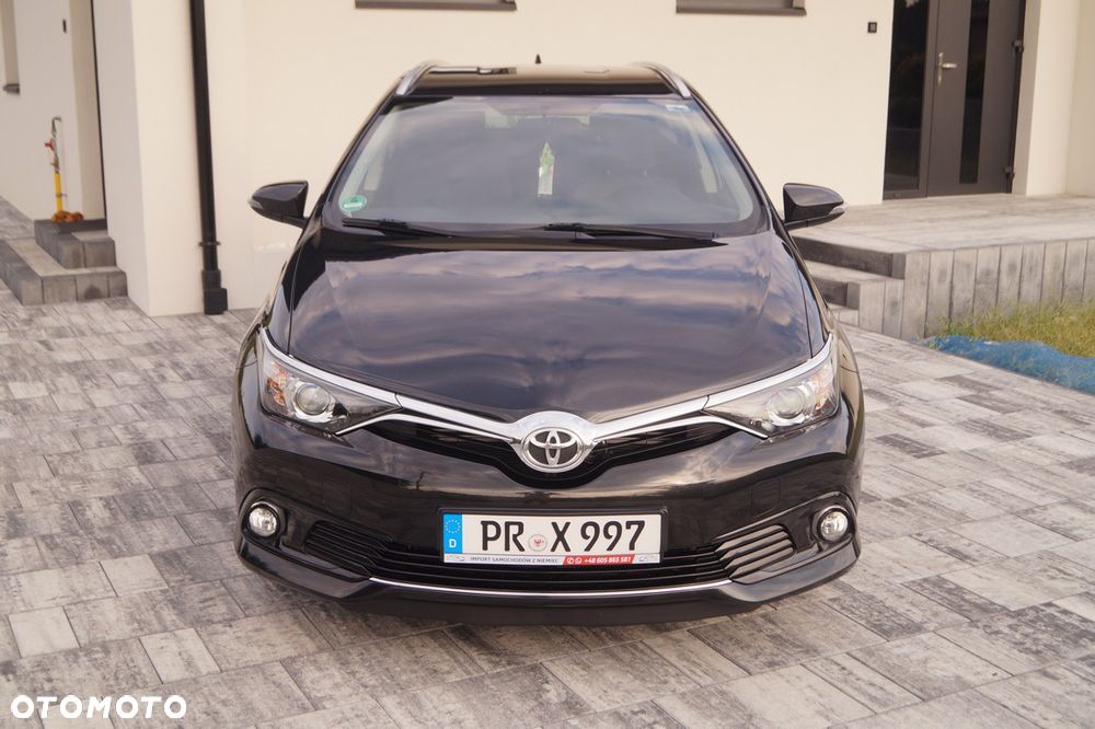 Toyota Auris 1.6 D-4D Executive - 2