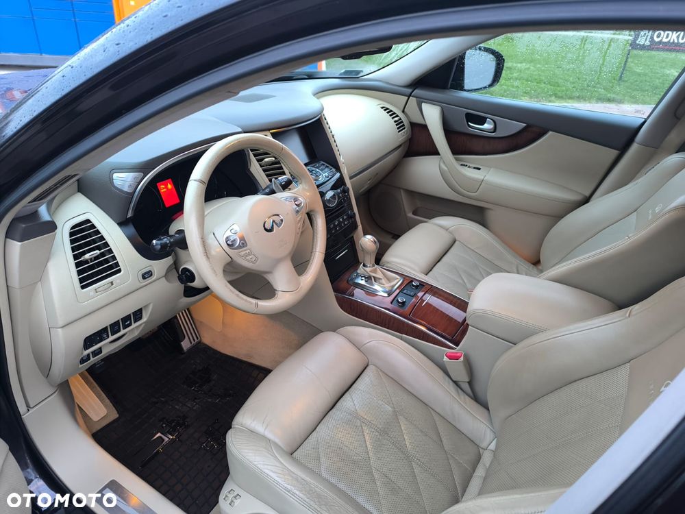 Infiniti FX FX30d S Premium - 4