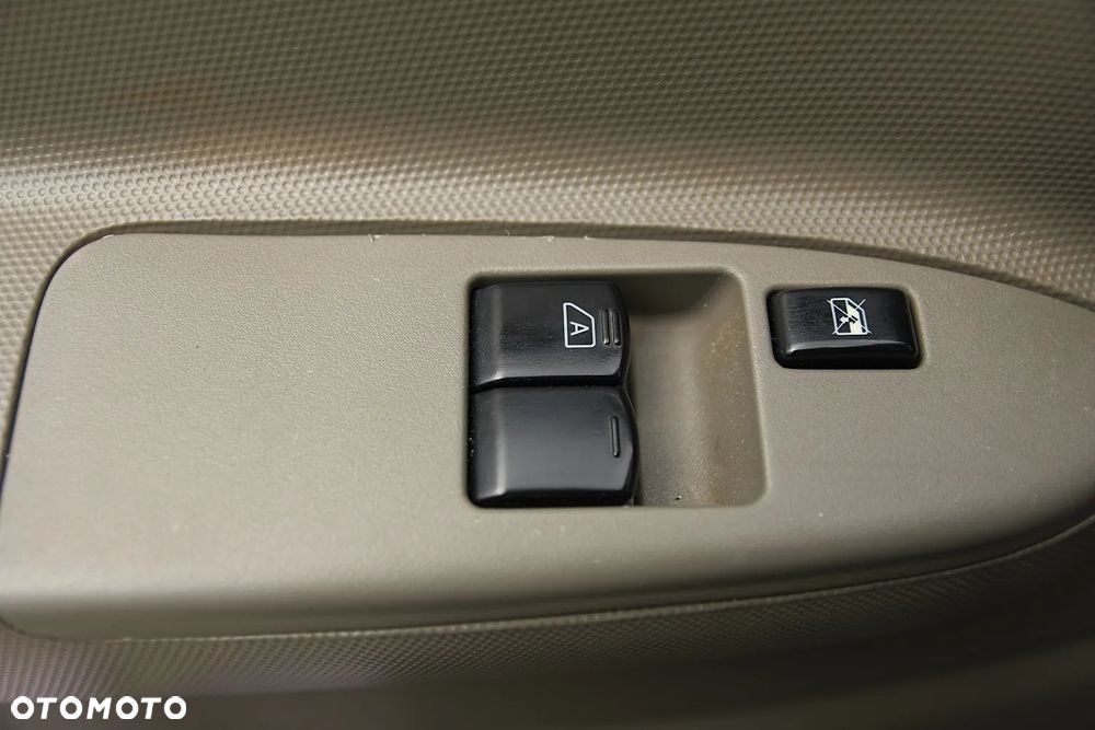 Nissan NT500=35.15=WYWROTKA=3.00M - 19