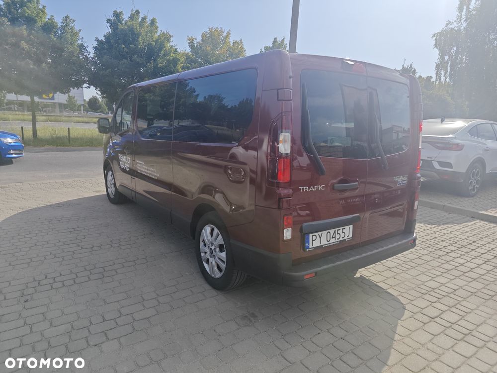 Renault Trafic Grand 2.0 dCi - 7