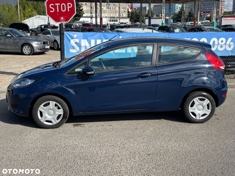Ford Fiesta 1.25 Trend - 12