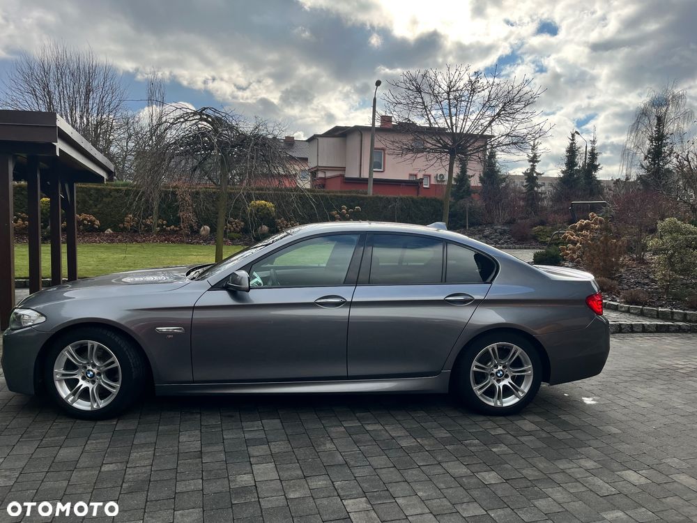 BMW Seria 5 520d xDrive - 6