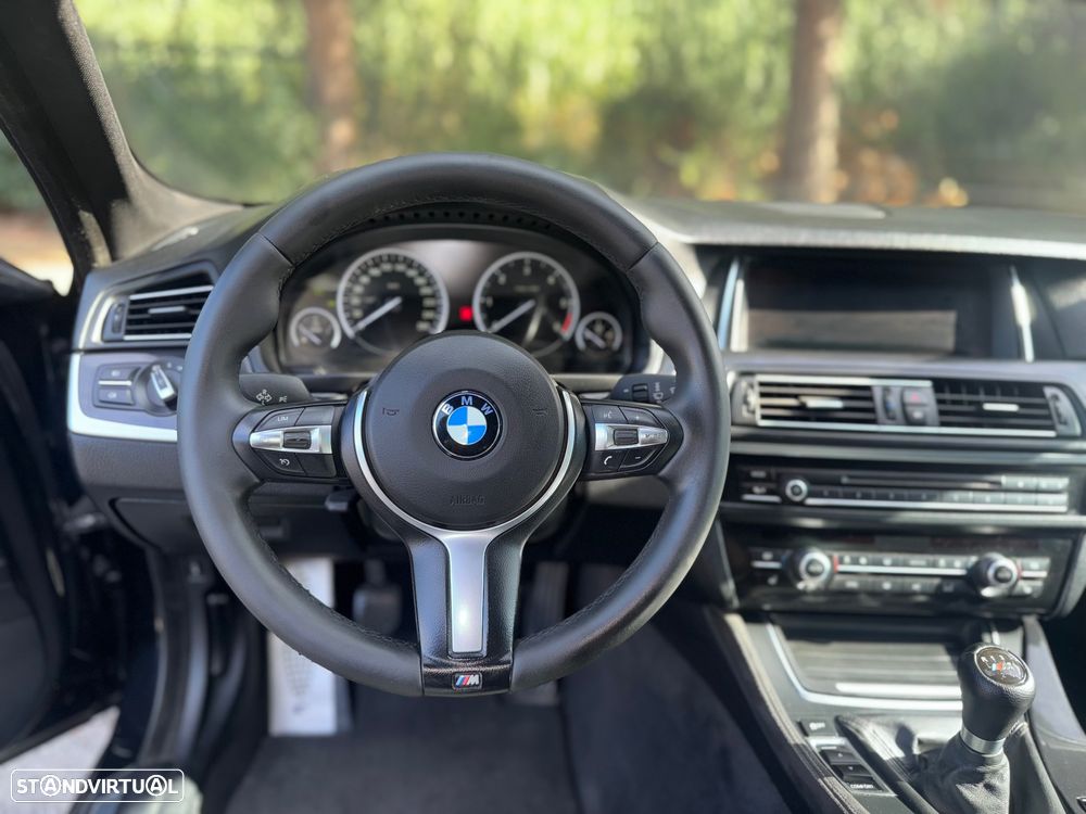 BMW 520 d Pack M - 17