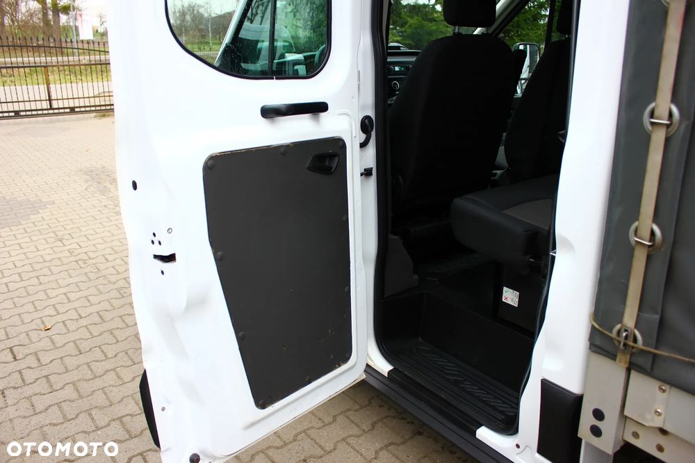 Ford TRANSIT BRYGADÓWKA 2.0 TDCI 130KM 7 OSÓB PAKA PLANDEKA OŚWIETLENIE ROBOCZE - 25