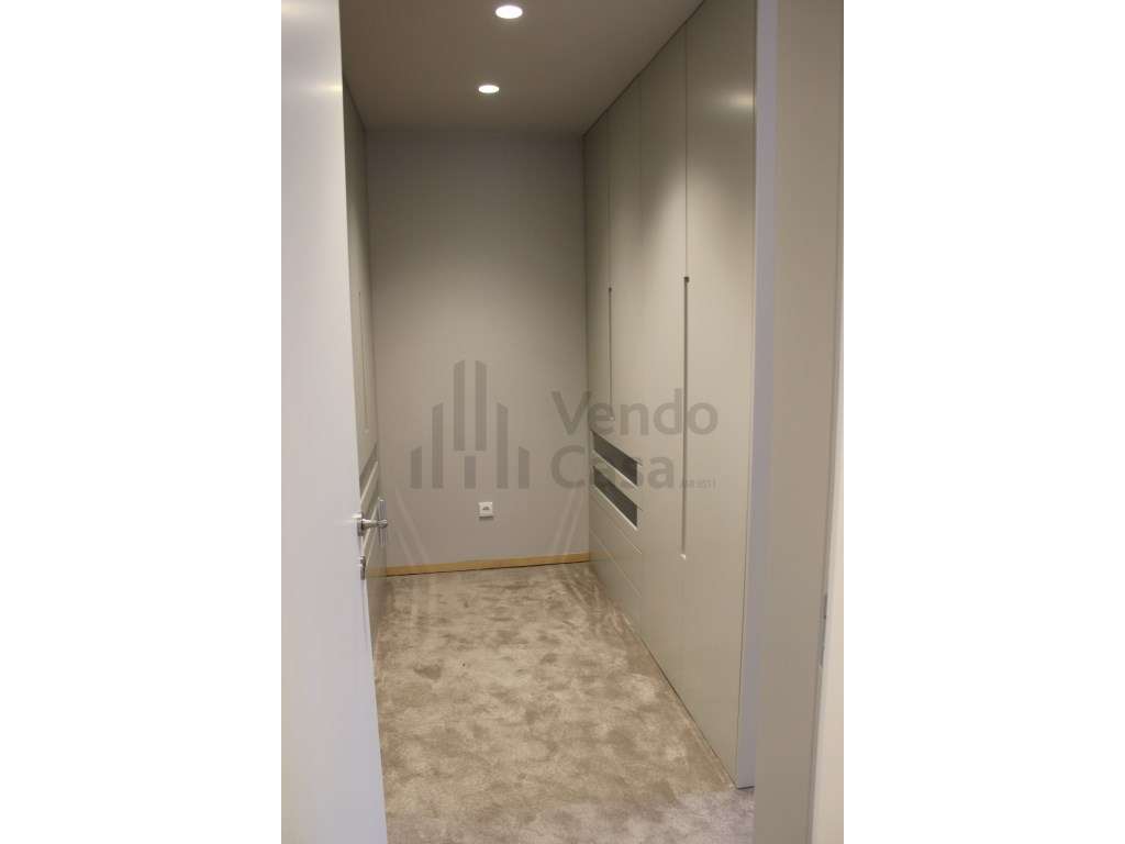 Arrenda-se T3 Luxo - Braga - Centro - Grande imagem: 5/33