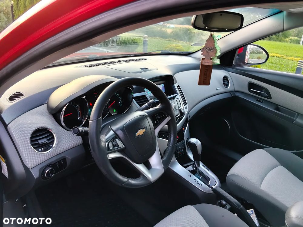 Chevrolet Cruze 1.8 LS - 3