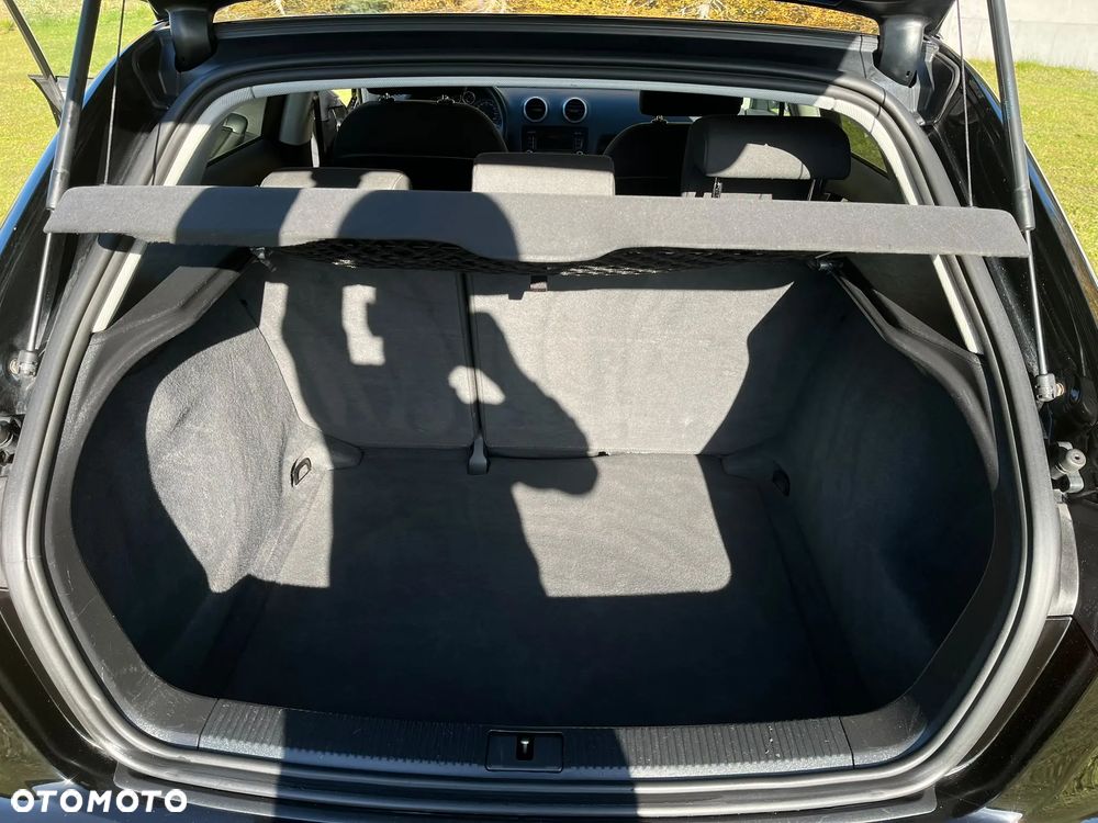 Audi A3 Sportback 1.6 Ambiente - 20