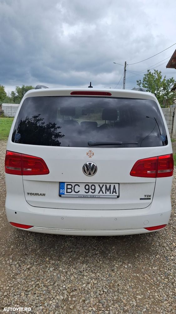 Volkswagen Touran 1.6 TDI BlueMotion Technology Highline - 4
