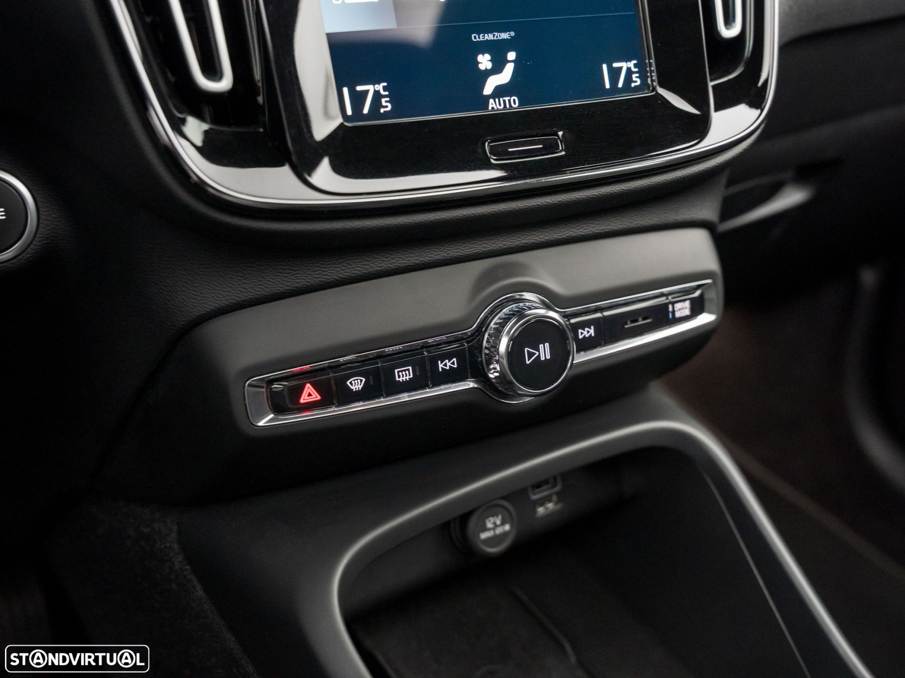 Volvo XC 40 1.5 T5 PHEV R-Design - 29