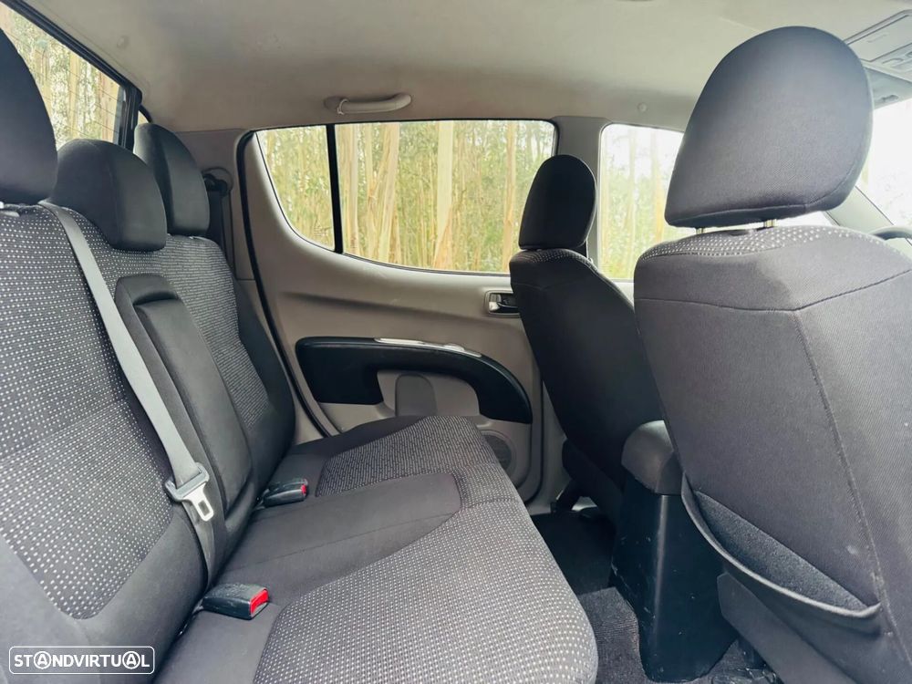 Mitsubishi L200 2.5 DI-D CD Invite AC CC 4WD - 39