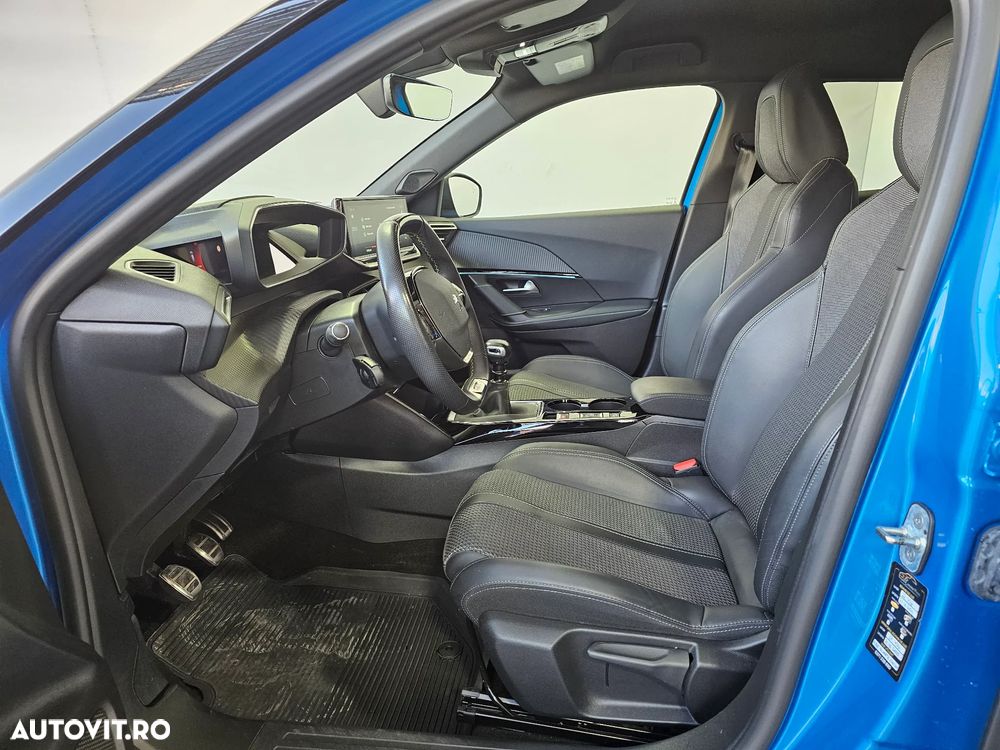 Peugeot 2008 1.2 PureTech BVM6 STT GT - 5