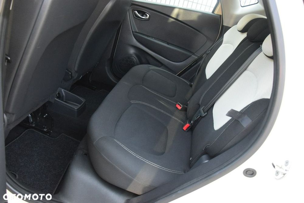 Renault Captur ENERGY TCe 90 Experience - 24
