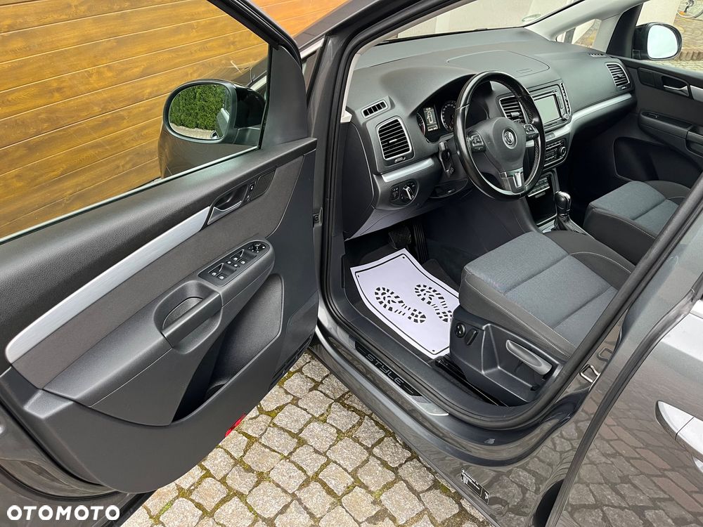 Volkswagen Sharan - 13