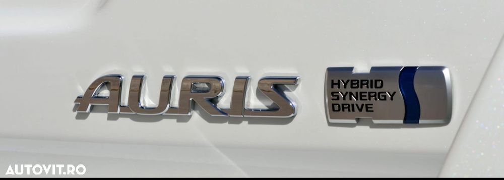 Toyota Auris 1.8 VVT-i Automatik Executive - 3