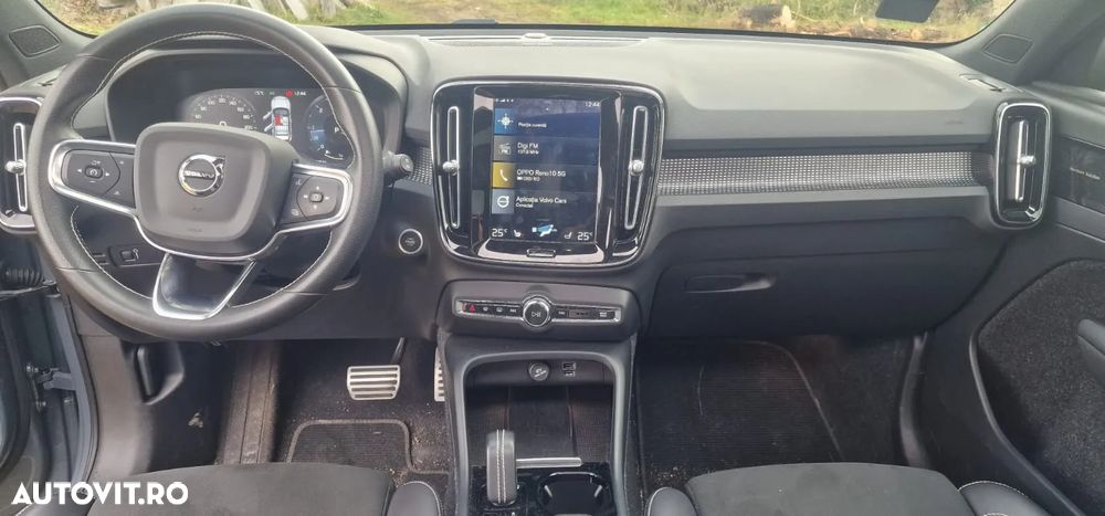 Volvo XC 40 D4 AWD R-Design - 14