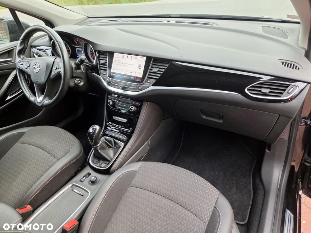 Opel Astra - 36