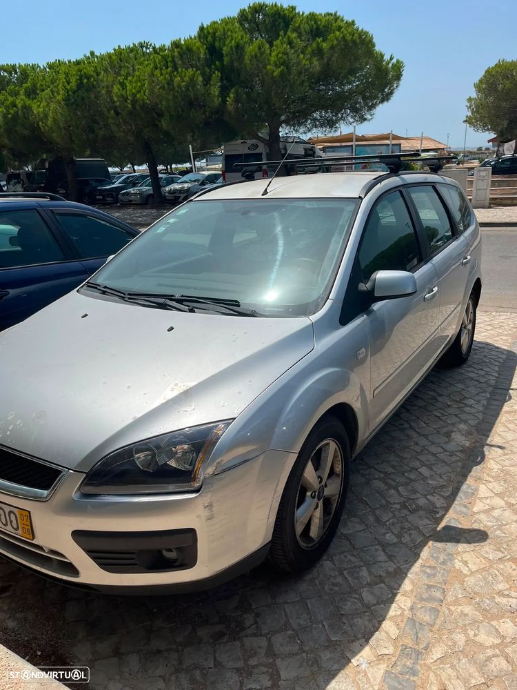Ford Focus SW - 9